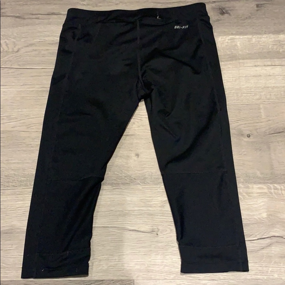 Nike running Dri fit Capri leggings - Picture 2 of 5